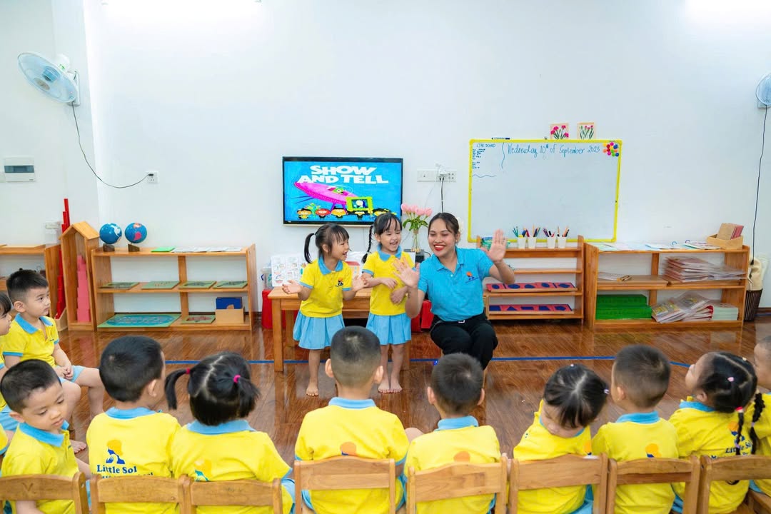 Lời Yêu Thương Con Gửi Tặng Bà, Mẹ, Cô – Những Người Phụ Nữ Quan Trọng Nhất Trong Cuộc Đời